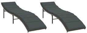 2 db szürke polyrattan napozóágy párnával