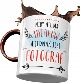 Bordó Bögre Fotósnak Nem Tökéletes Nyomtatott Fotóval