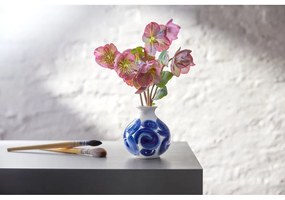 Kék kézzel festett agyagkerámia váza Tulle – Kähler Design