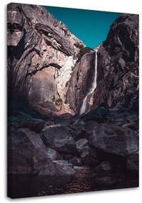 Gario Vászonkép Vízesés a magas sziklák között Méret: 40 x 60 cm
