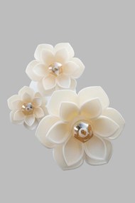 Lotus 3 - White