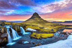 Művészeti fotózás Kirkjufell at sunrise in Iceland. Beautiful, tawatchaiprakobkit, (40 x 26.7 cm)