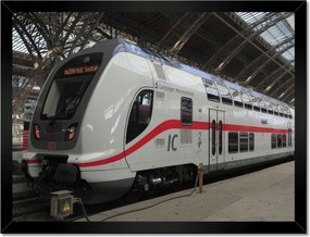 Poszterek keretben 40x30 Vonat az állomáson