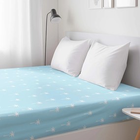 Goldea pamut körgumis lepedő - pálmák pasztell kék alapon 120 x 200 cm