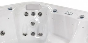 Venus Spa medence Tuscan sun