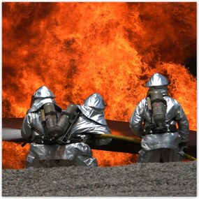Poszterek 100x100 Tűzoltók akcióban