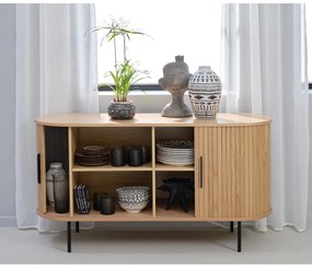 Black Friday - Natúr színű alacsony komód tölgyfa dekorral 140x76 cm Nola – Unique Furniture