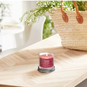 Black cherry, Yankee Candle illatgyertya, kicsi üveg, 122 g (fekete cseresznye)
