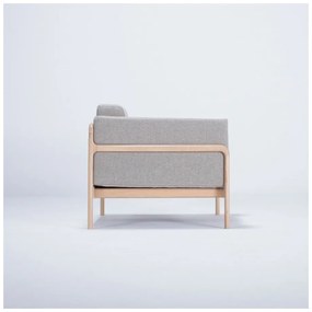 Fawn tölgyfa fotel szürke szövet ülőrésszel - Gazzda