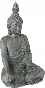 Dekoratív Buddha figura a kertben ülve 106