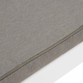 4 részes fehér műanyag kerti ülőgarnitúra párnákkal