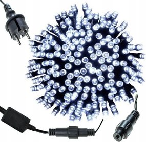 KarĂĄcsonyfa FĂ©nyfĂŒzĂ©r KĂŒltĂ©ri /beltĂ©ri 300LED- ĂllandĂł FĂ©ny