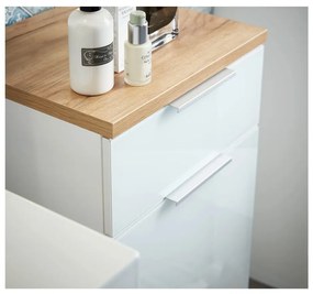 Fehér-natúr színű alacsony fürdőszoba szekrény tölgyfa dekorral 39x86 cm Pescara – Germania