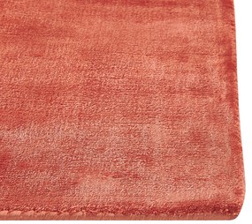 Narancssárga rövid szálú szőnyeg 160 x 230 cm GESI II  Beliani