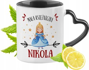 Fekete bögre szív alakú füllel Nikolának Ideális Ajándék