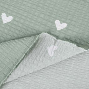 Goldea pamut krepp anyag - szívecskék, zsálya színű alapon 160 cm