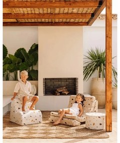 Fehér buklé-zsenília gyerek fotel Terrazzo Moon – Wigiwama