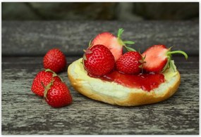 Poszterek 155x105 Szendvics eperrel