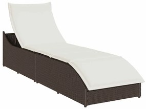 Összecsukható napozóágy párnával és tárolóval barna polyrattan