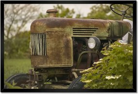 Poszterek keretben 60x40 Antik traktor a mezőn