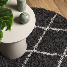 PAMPLONA fekete és krém bolyhos modern szőnyeg Ø 120 cm