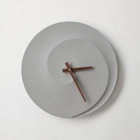 ODLITO Beton falióra spirál - natúr - 30 cm - barna mutatók