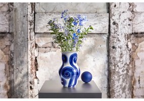 Kék kézzel festett agyagkerámia váza Tulle – Kähler Design