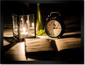 Poszterek keretben 40x30 Olvasás gyertya mellett