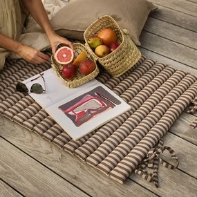 Solklippen kerti párna