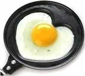 Serpenyő szív 12cm