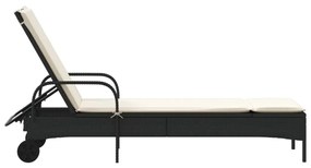 fekete polyrattan napozóágy kerekekkel és párnával
