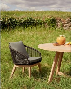 Fekete tömörfa kerti fotel Portalo – Kave Home