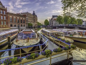 Poszter 40x30cm Kikötött hajók Amszterdamban, Assaf Frank