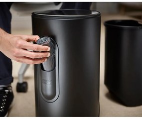 Matt fekete fém pedálos szemetes 10 l Arc – Joseph Joseph