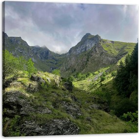 Vászonkép Természet Hegyek Rejtélyes hegyi táj 80x80 cm