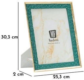 A keret mérete 25,3x2x30,3 (belső mérete 20x25) cm