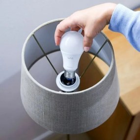 2 darabos szett dimmelhető LED izzó A60 E27/9W/230V 2700K Wi‑Fi + távirányító - WiZ