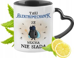 Elektromechanika Bögre Fekete Szív Alakú Füllel Ajándék