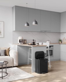 Konyhai pedálos szemetes, 20 literes acél kuka, tintafekete