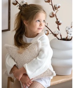 Krémszínű buklé párna gyerek kanapéhoz Star – Wigiwama