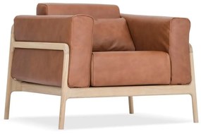 Fawn fotel tömör tölgyfa konstrukcióból konyakbarna bivalybőr ülőpárnával - Gazzda