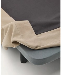 Szürkésbarna kárpitozott franciaágy 180x200 cm Jaira – Kave Home