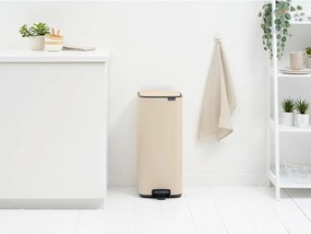 Bézs acél pedálos szemetes 30 l Bo – Brabantia