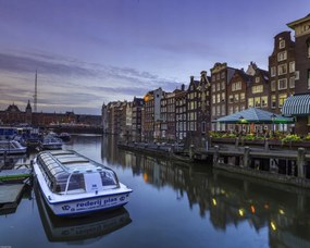 Poszter 50x40cm Amszterdami csatorna csónakokkal, Assaf Frank