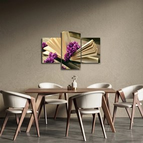 Kép egy könyvröl és a lila virágok (90x60 cm)