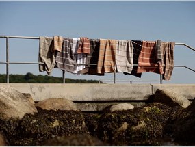 Barna-bézs pamut fürdőlepedő 70x140 cm Sauna – Zone