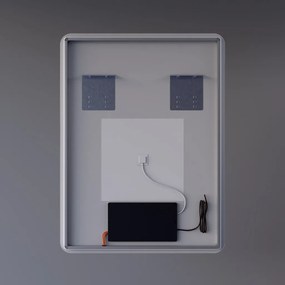 Álló fürdőszobai LED tükör 60x80cm | Páramentesítő funkció - Beépített óra - Fényerő és színhőmérséklet szabályozás | Welland Luxury-Line G790