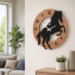 Falióra 40 cm átmérő, MDF és fém, ágaskodó ló mintával