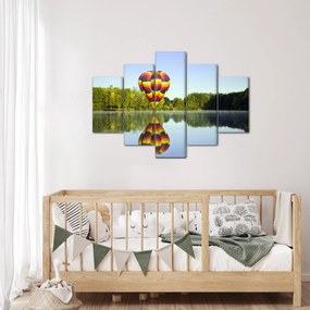 Hőlégballon a tónál képe (150x105 cm)