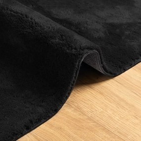 HUARTE fekete rövid szálú puha és mosható szőnyeg 140 x 200 cm